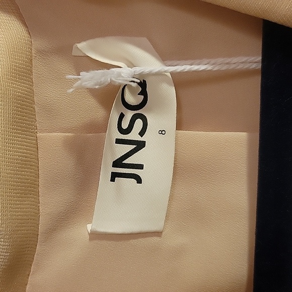 012 JNSQ Amanda Dress - Picture 10 of 15